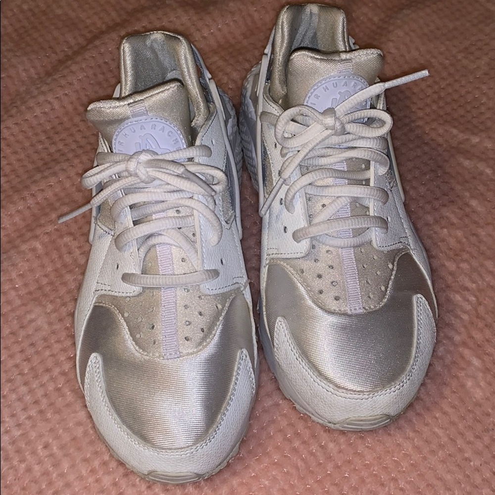 Nike huaraches